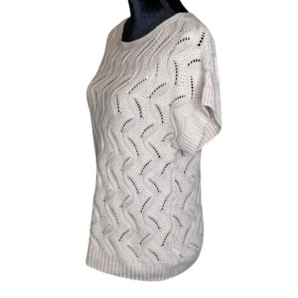 Croft & Barrow Beige Crochet Sweater Womens Size M Crew Neck Short Sleeve Ribbed - Picture 7 of 10